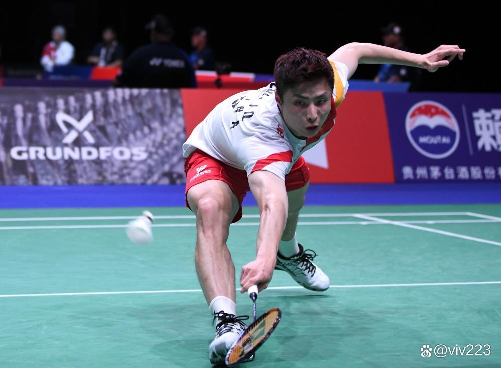 关于中国队险胜韩国队，石宇奇统治全场的信息