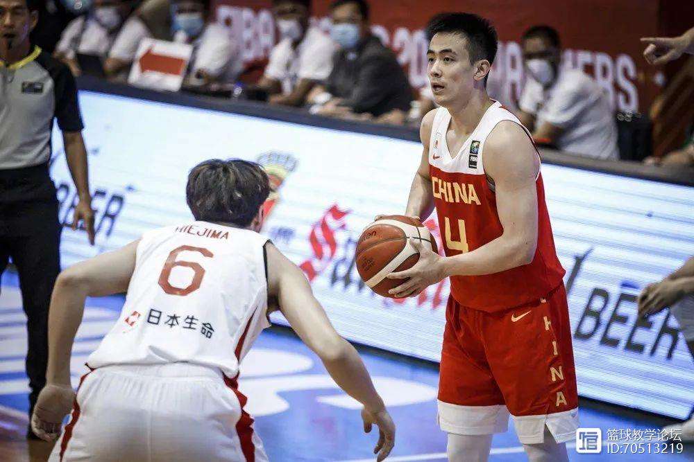 上海队逆转公牛，周琦关键制胜