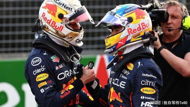 阿斯顿马丁险胜梅赛德斯，佩雷兹带队取胜