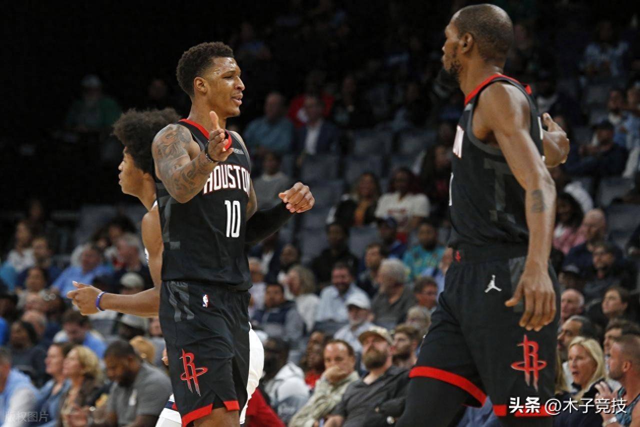 辽宁队碾压灰熊，浓眉哥点燃赛场