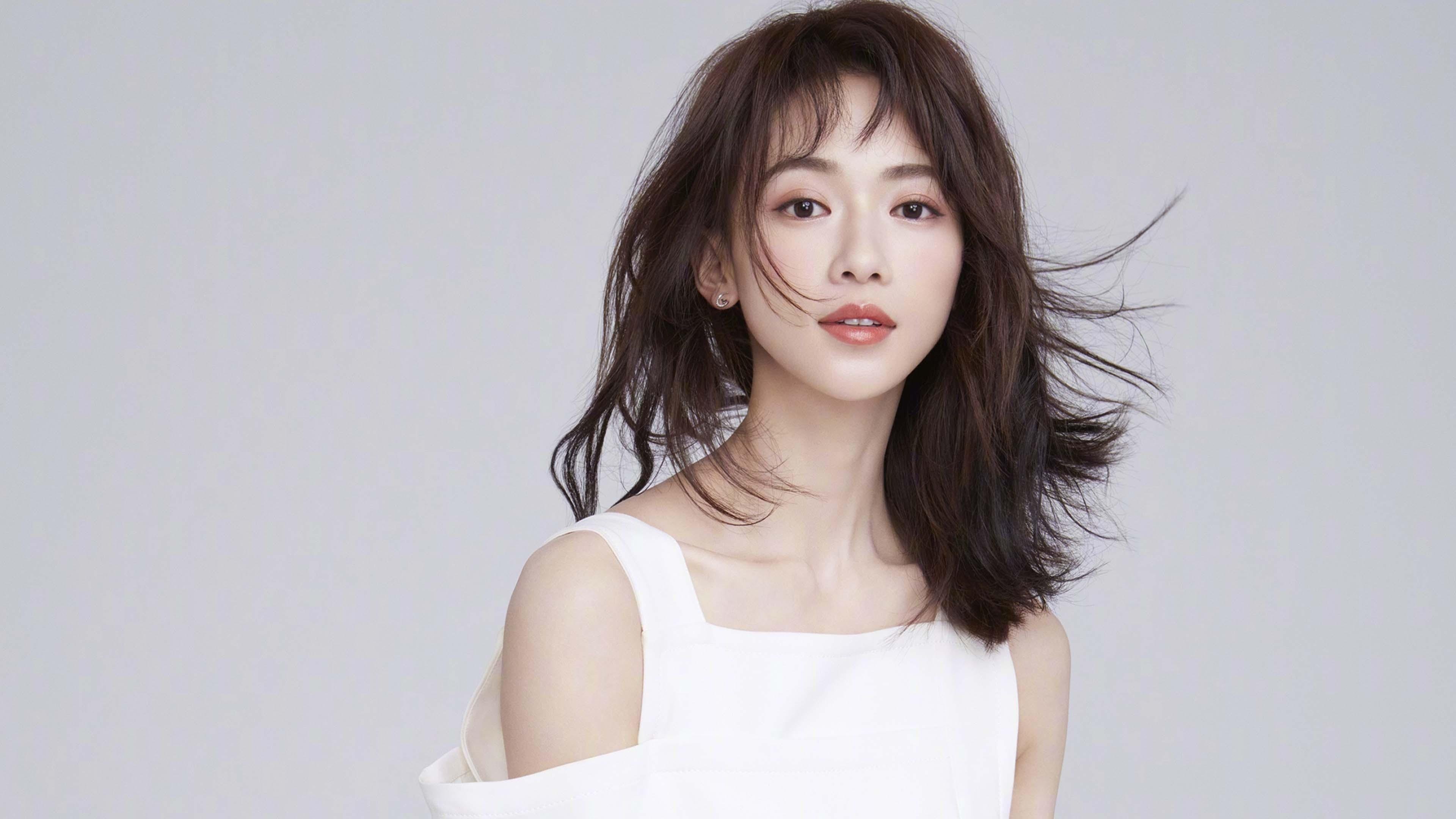 霍金斯三分雨淹没山西，阴影中范弗利特露出微笑，这才是我的舞台