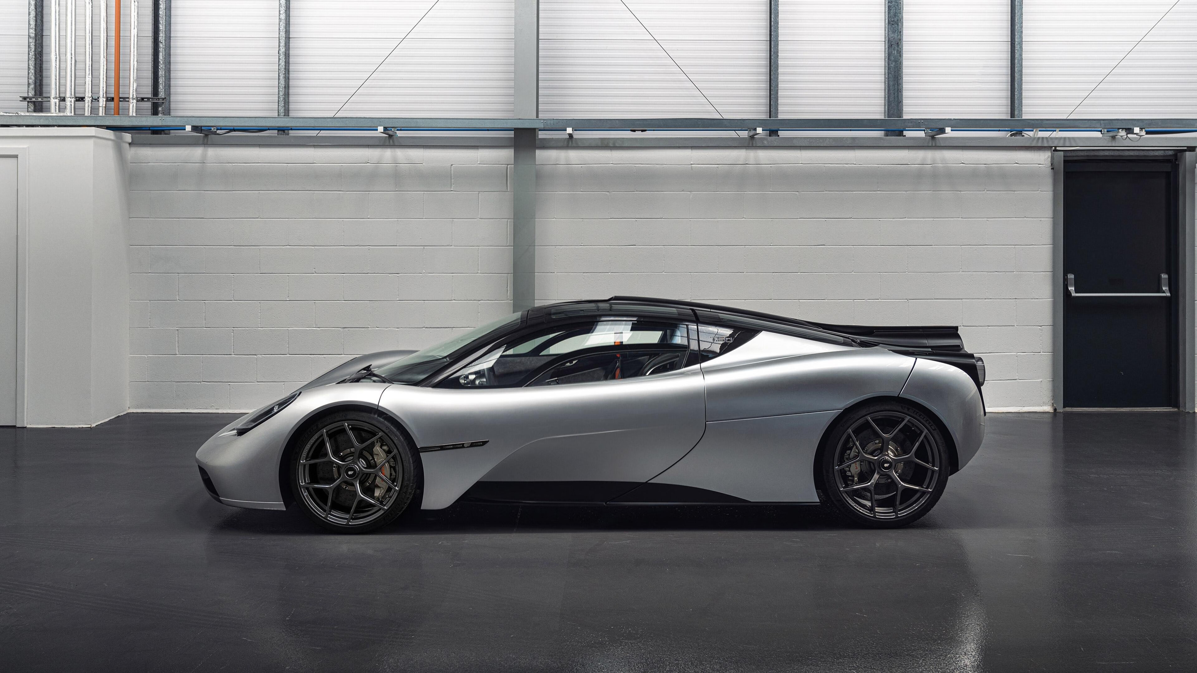 当上帝按下快进键，恩比德空降洛城，湖人宇宙战舰的首次胜利巡航